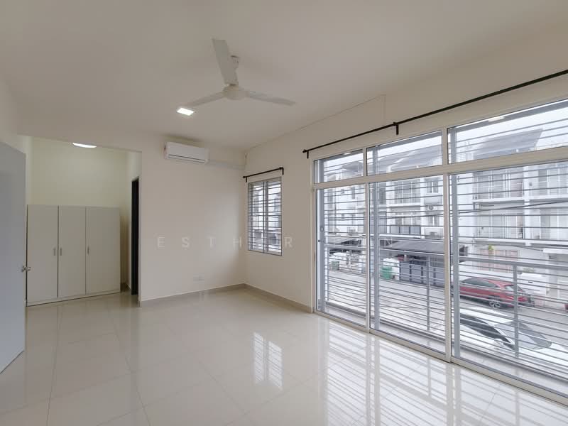 Townhouse for Rent in Damansara Jaya (Petaling Jaya) - Esther Tan - Interior - PropertyGuru.com.my