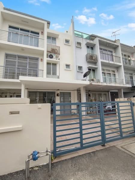 Townhouse for Rent in Damansara Jaya (Petaling Jaya) - Esther Tan - Exterior - PropertyGuru.com.my