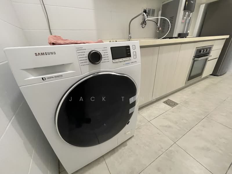 Service Residence for Rent at Paragon Suites @ CIQ - Jack Ting - Kitchen - PropertyGuru.com.my