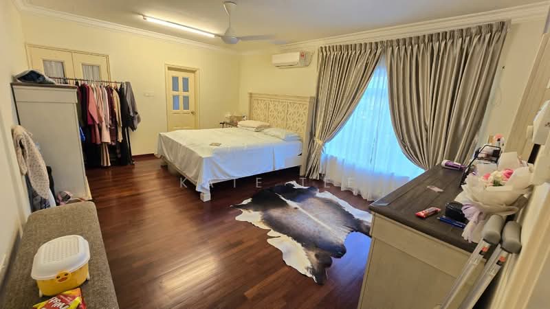 Link Bungalow for Sale in Kulai (Johor) - Kate Tee - Bedroom - PropertyGuru.com.my