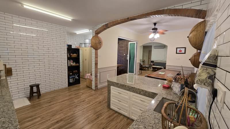 Link Bungalow for Sale in Kulai (Johor) - Kate Tee - Kitchen - PropertyGuru.com.my