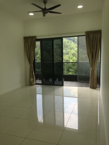 Condominium for Sale at The Veo - PeiGee . - Balcony - PropertyGuru.com.my