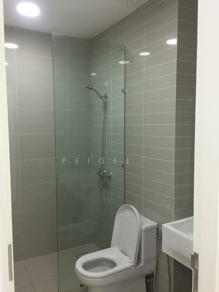 Condominium for Sale at The Veo - PeiGee . - Bathroom - PropertyGuru.com.my