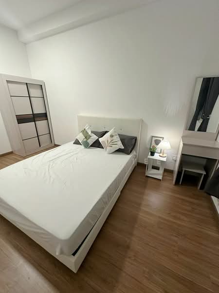 Gravit8, Klang untuk Untuk Disewa - RM 2,200 /bulan, Apr 2026 - Bedroom - PropertyGuru.com.my