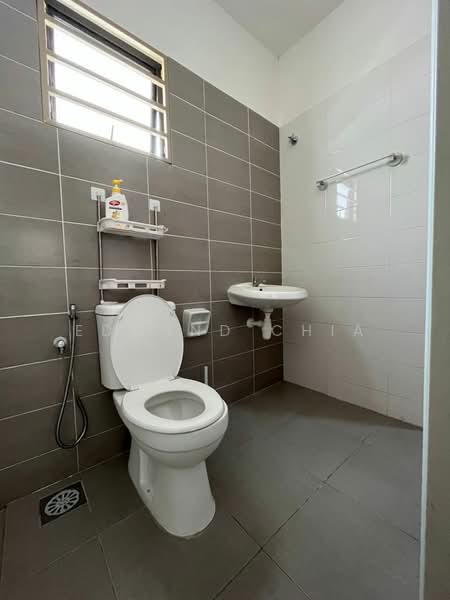 2-storey Terraced House for Rent in Semenyih (Selangor) - Edmand Chia - Bathroom - PropertyGuru.com.my