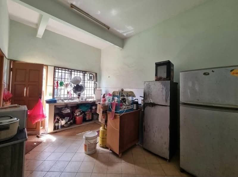Semi-Detached House for Sale in Klang (Selangor) - Joel Sia - Kitchen - PropertyGuru.com.my