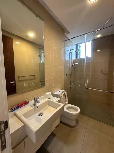 Servis Apartment untuk Dijual di The Astaka @ 1 Bukit Senyum - Darryl Kee - Bathroom - PropertyGuru.com.my