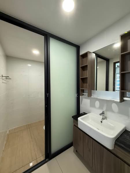 Service Residence for Rent at Country Garden Central Park - Justin Kong - Bathroom - PropertyGuru.com.my