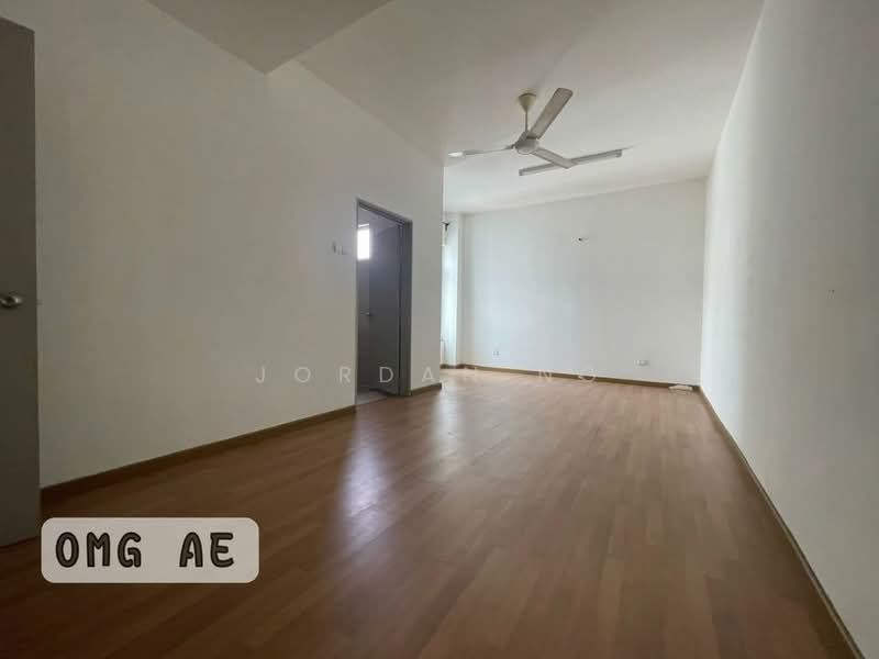 Canary Garden untuk Untuk Dijual - RM 900,000, Apr 2026 - Living Room - PropertyGuru.com.my