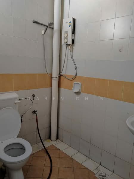 Rumah Teres 1 Tingkat untuk Dijual di Johor Bahru (Johor) - Caren Chin - Bathroom - PropertyGuru.com.my