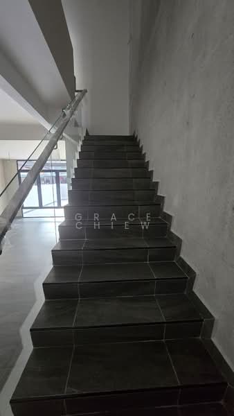 3-storey Terraced House for Rent in Kulai (Johor) - Grace Chiew - Corridor - PropertyGuru.com.my