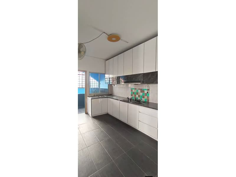 Apartment for Sale at Astaka Heights Apartments - WP Kue - Kitchen - PropertyGuru.com.my