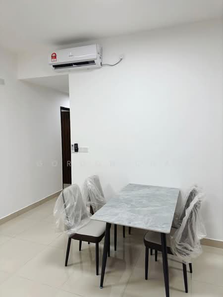 Service Residence for Sale at Veranda Residence - Gordon Chai - Dining Room - PropertyGuru.com.my