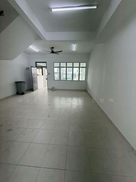 2.5-storey Terraced House for Rent in Taman Pulai Mutiara (Iskandar Puteri (Nusajaya)) - Nicholas Low - Living Room - PropertyGuru.com.my