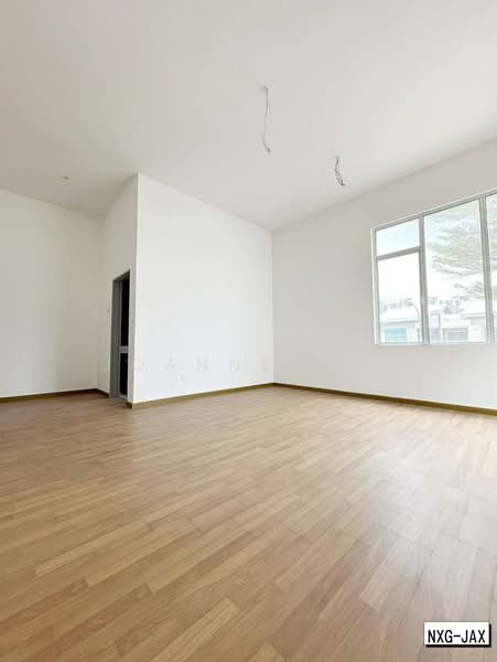 Semi-Detached House for Sale in Klang (Selangor) - Joanne Lim - Living Room - PropertyGuru.com.my