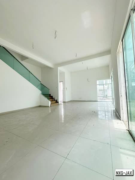 Semi-Detached House for Sale in Klang (Selangor) - Joanne Lim - Living Room - PropertyGuru.com.my