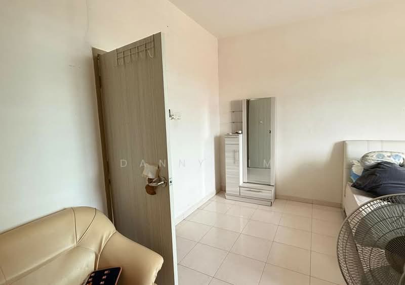 Taman Limbungan Indah untuk Untuk Dijual - RM 599,000, Mac 2026 - Bedroom - PropertyGuru.com.my