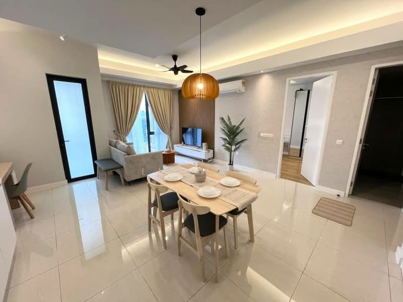 Servis Apartment untuk Disewa di The Sentral Suites - Li Ping - Living Room - PropertyGuru.com.my