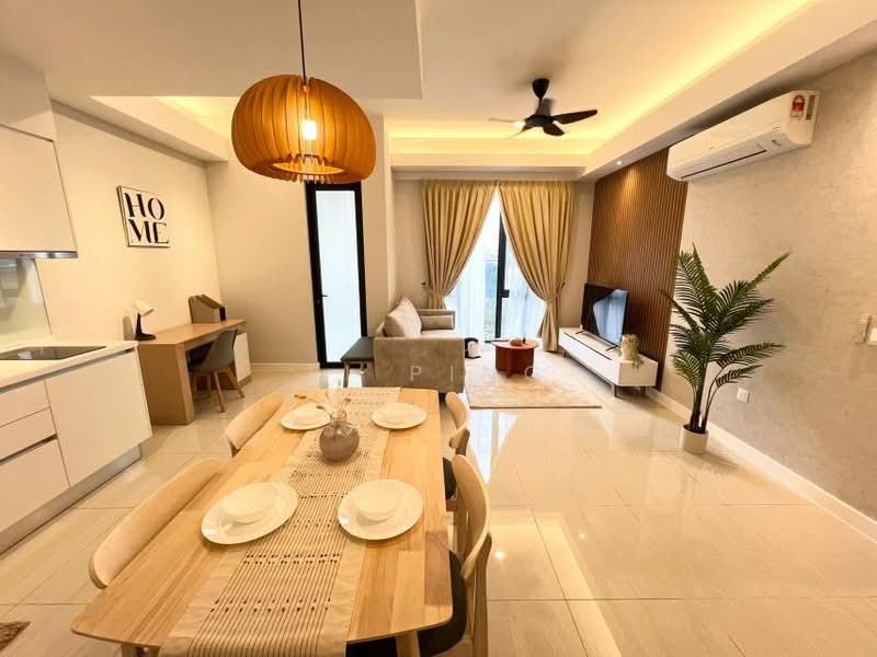 Servis Apartment untuk Disewa di The Sentral Suites - Li Ping - Living Room - PropertyGuru.com.my