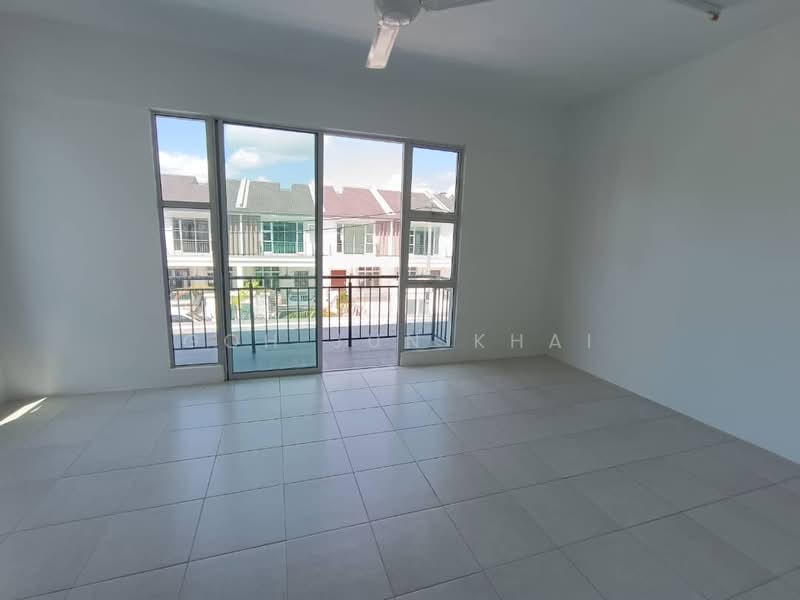 2-storey Terraced House for Rent in Scientex Bandar Jasin (Jasin) - Goh Jun Khai - Living Room - PropertyGuru.com.my
