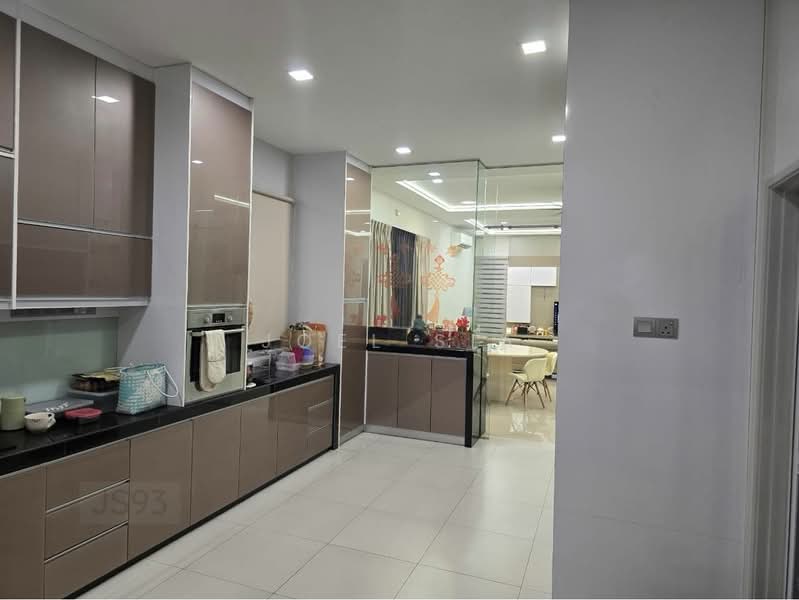 Semi-Detached House for Sale in Klang (Selangor) - Joel Sia - Kitchen - PropertyGuru.com.my