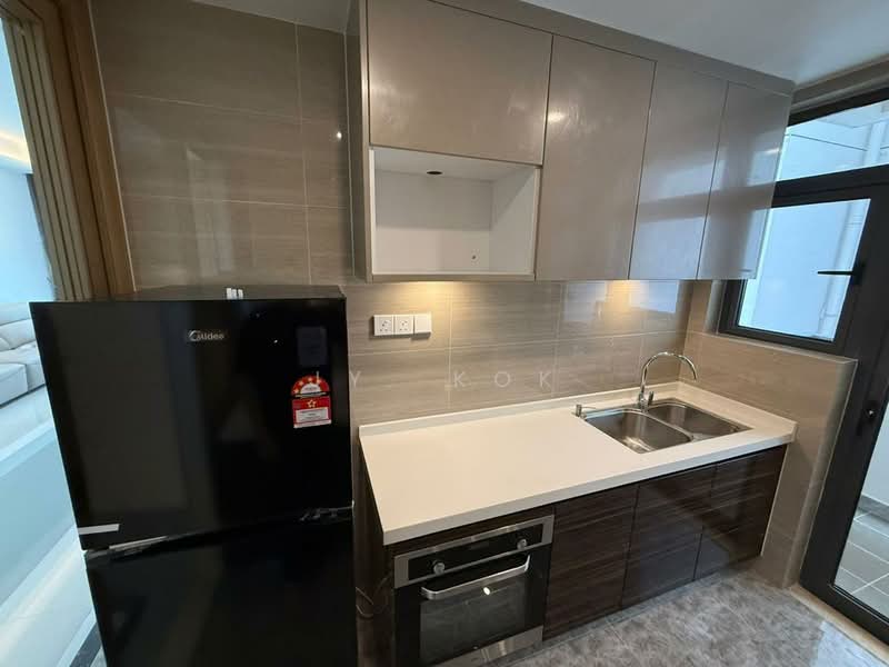 R&F Princess Cove Phase 2-Seine Region untuk Untuk Disewa - RM 2,700 /bulan, Mac 2026 - Kitchen - PropertyGuru.com.my