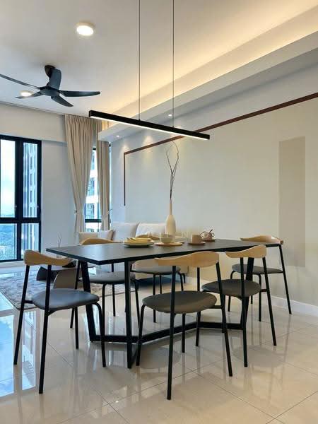 Kediaman Servis untuk Disewa di The Sentral Suites - Li Ping - Dining Room - PropertyGuru.com.my