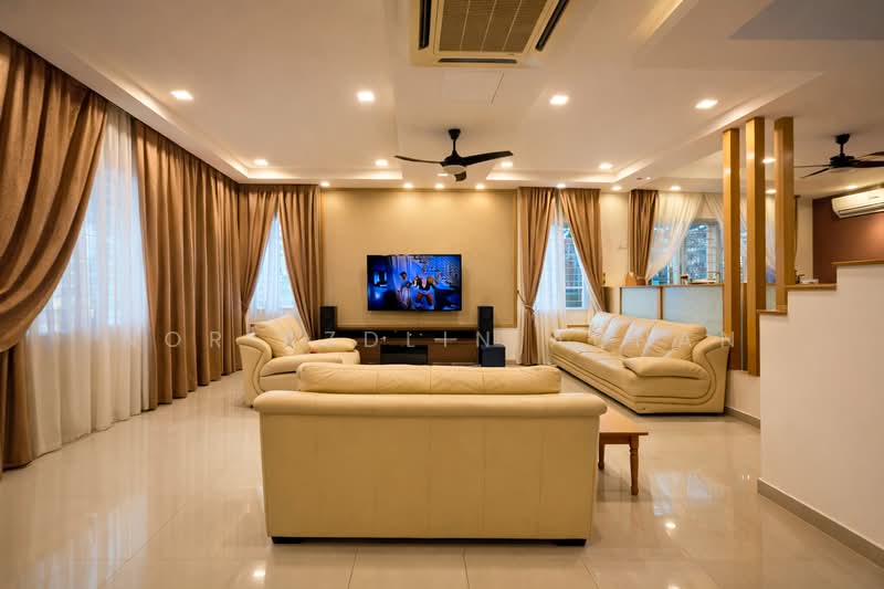 Semi-Detached House for Sale in Batu Caves (Selangor) - Nor Azdlin Adnan - Living Room - PropertyGuru.com.my