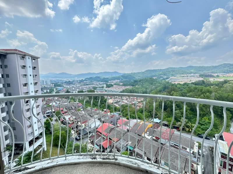 Gardenia Court untuk Untuk Dijual - RM 268,000, Apr 2026 - Balcony - PropertyGuru.com.my