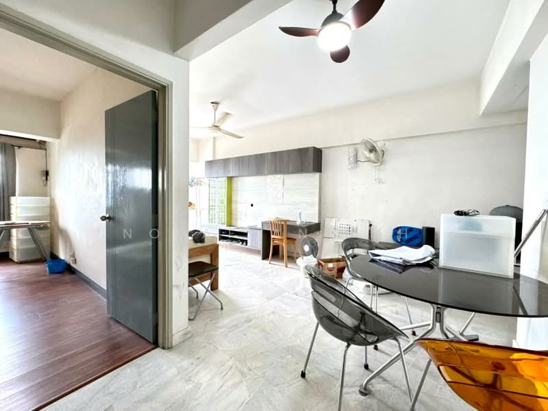 Gardenia Court untuk Untuk Dijual - RM 268,000, Apr 2026 - Living Room - PropertyGuru.com.my