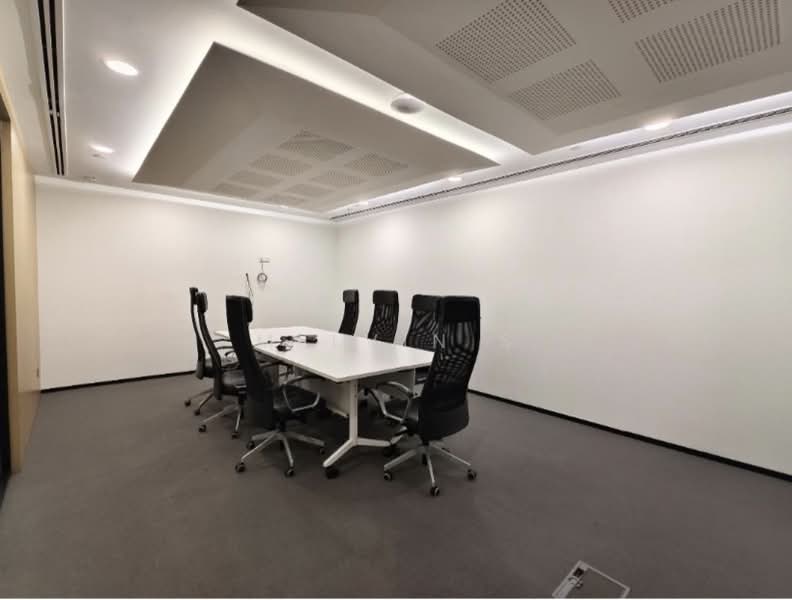 Naza Tower untuk Untuk Disewa - RM 49,980 /bulan, Apr 2026 - Meeting room - PropertyGuru.com.my