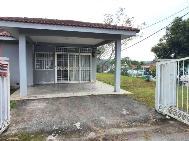 1-storey Terraced House for Sale in Seremban 2 (Negeri Sembilan) - Connie Chong - Exterior - PropertyGuru.com.my