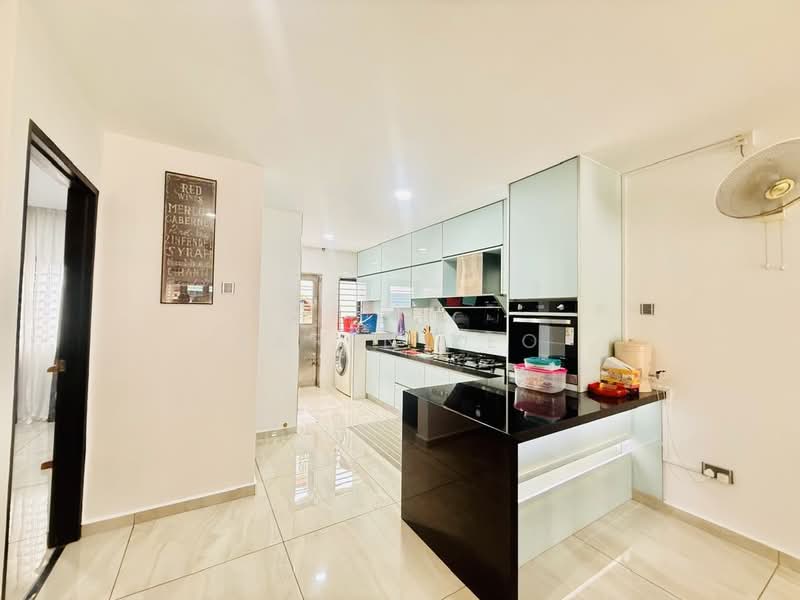 Bandar Baru Permas Jaya untuk Untuk Dijual - RM 950,000, Apr 2026 - Kitchen - PropertyGuru.com.my