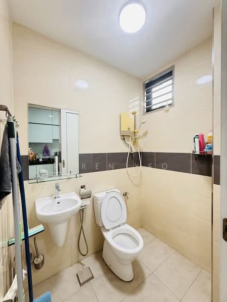 Bandar Baru Permas Jaya untuk Untuk Dijual - RM 950,000, Apr 2026 - Bathroom - PropertyGuru.com.my