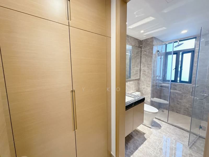 R&F Princess Cove Phase 2-Seine Region untuk Untuk Disewa - RM 1,800 /bulan, Mac 2026 - Bathroom - PropertyGuru.com.my