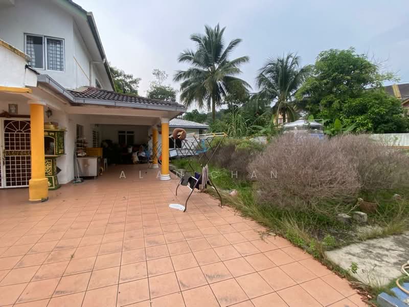 Rumah Teres 2 Tingkat untuk Dijual di Taman Lestari Putra (Seri Kembangan) - Alan Chan - Exterior - PropertyGuru.com.my