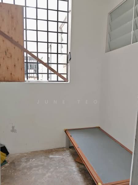 Flat for Sale at Taman Flora Heights - June Teo - PropertyGuru.com.my