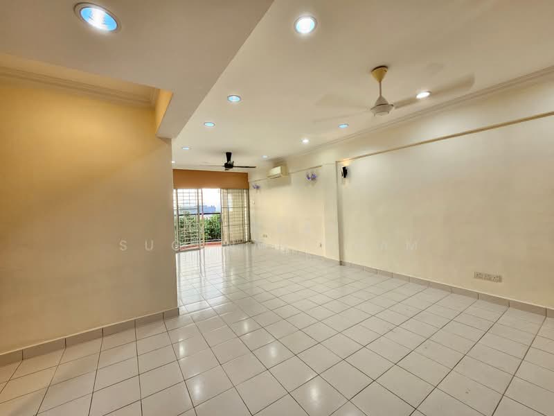 Condominium for Sale at La Vista Condominiums - Yuhaan Sugunasingam - Living Room - PropertyGuru.com.my