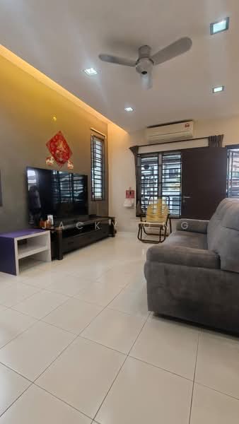 Taman Setia Indah untuk Untuk Dijual - RM 798,000, Mac 2026 - Living Room - PropertyGuru.com.my
