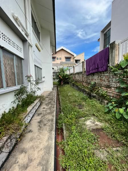 Seksyen 22, Damansara Jaya untuk Untuk Dijual - RM 1,800,000, Apr 2026 - Exterior - PropertyGuru.com.my