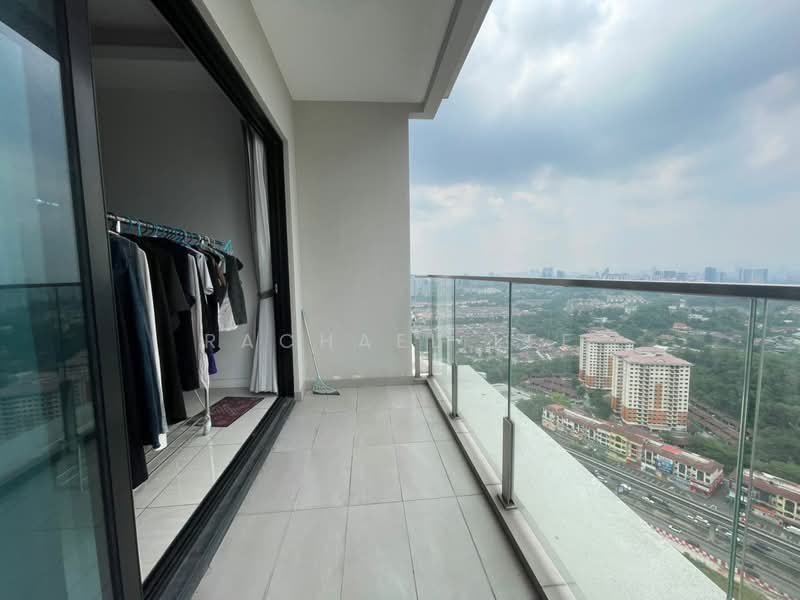 Sky Condominium (Skyz Residence) untuk Untuk Disewa - RM 4,200 /bulan, Apr 2026 - Balcony - PropertyGuru.com.my