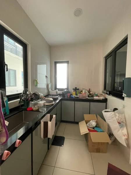 Sky Condominium (Skyz Residence) untuk Untuk Disewa - RM 4,200 /bulan, Apr 2026 - Kitchen - PropertyGuru.com.my