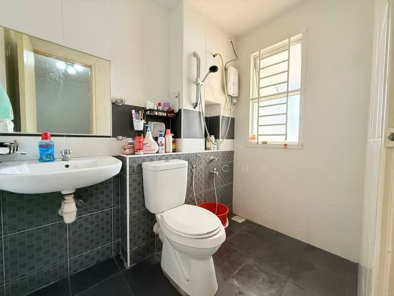 2-storey Terraced House for Sale in Nusa Bayu (Iskandar Puteri (Nusajaya)) - Nathan Chan - Bathroom - PropertyGuru.com.my