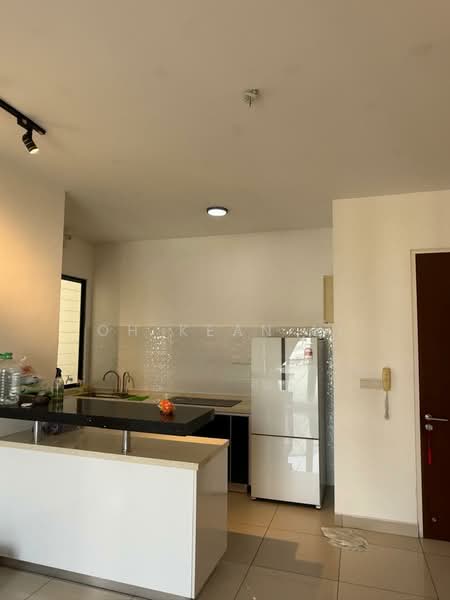 Woodsbury Suites untuk Untuk Dijual - RM 480,000, Mac 2026 - Kitchen - PropertyGuru.com.my