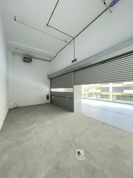 Retail Space for Rent in Kuchai Lama (Kuala Lumpur) - YP Tan - Interior - PropertyGuru.com.my
