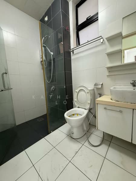 The Platino Serviced Apartment untuk Untuk Dijual - RM 550,000, Apr 2026 - Bathroom - PropertyGuru.com.my