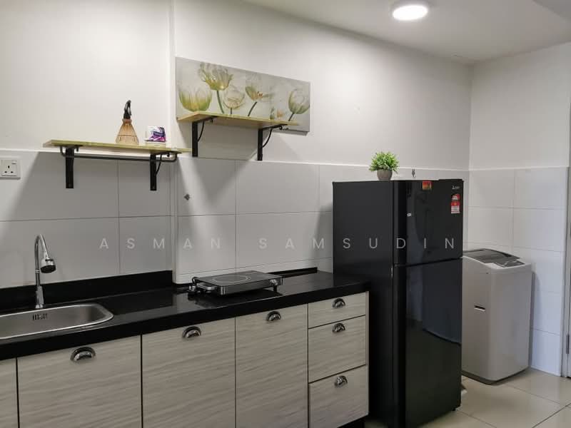 Suria Jelutong untuk Untuk Disewa - RM 1,300 /bulan, Mac 2026 - Kitchen - PropertyGuru.com.my