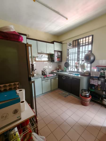 Townhouse for Sale in Bandar Selesa Jaya (Skudai) - Max Loh - Kitchen - PropertyGuru.com.my