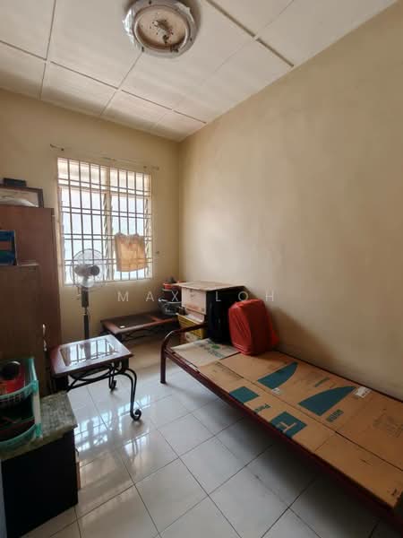 Townhouse for Sale in Bandar Selesa Jaya (Skudai) - Max Loh - Bedroom - PropertyGuru.com.my