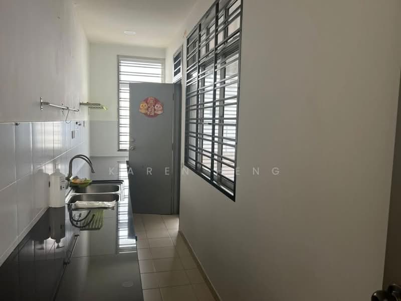 Terraced House for Sale in Setia Tropika (Johor Bahru) - Karen Heng - Kitchen - PropertyGuru.com.my